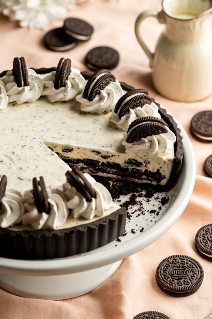 No-bake chocolate Oreo pie in a cookie crust, perfect for dessert lovers.
